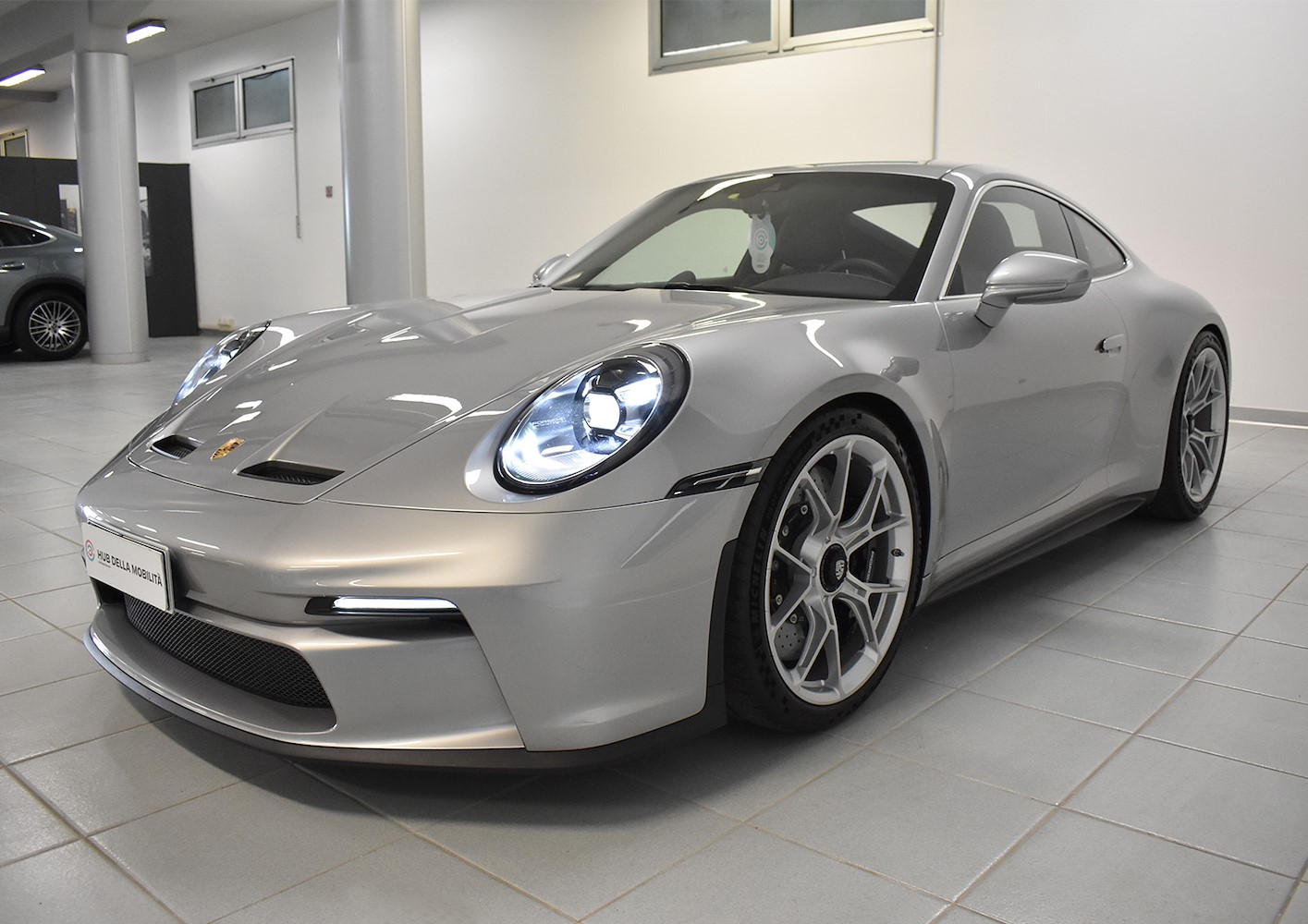 PORSCHE 911 GT3 Touring