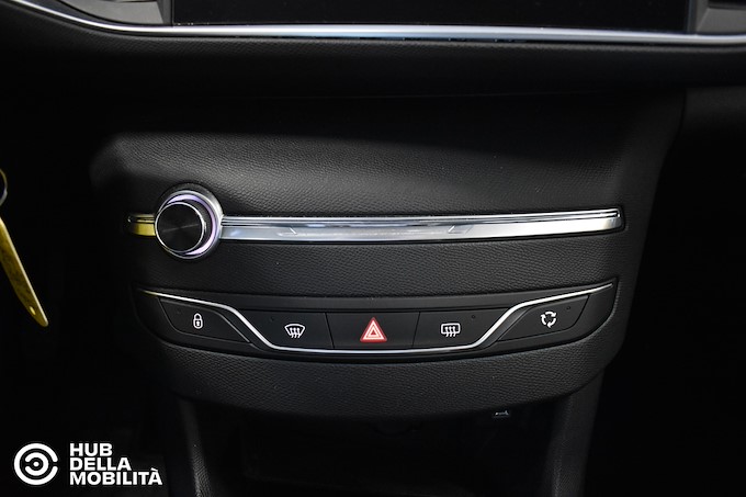 PEUGEOT 308 BlueHDi 130 S&S SW Business