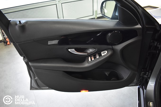 MERCEDES-BENZ C 220 d S.W. 4Matic Auto Business Extra