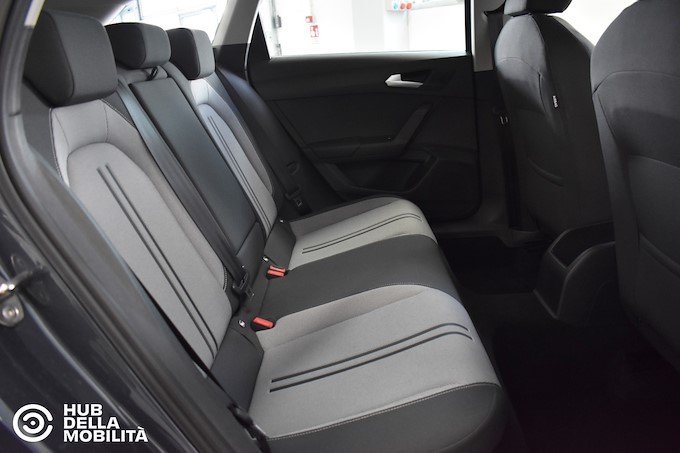 SEAT Leon Sportstourer 2.0 TDI 150 CV DSG Business