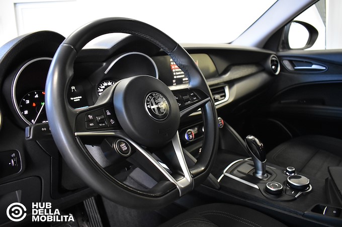 ALFA ROMEO Stelvio 2.2 Turbodiesel 160 CV AT8 RWD Business
