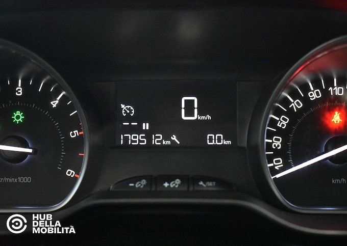 PEUGEOT BlueHDi 75 5 porte Van Active