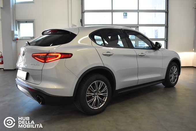 ALFA ROMEO Stelvio 2.2 Turbodiesel 190 CV AT8 Q4 Super Business