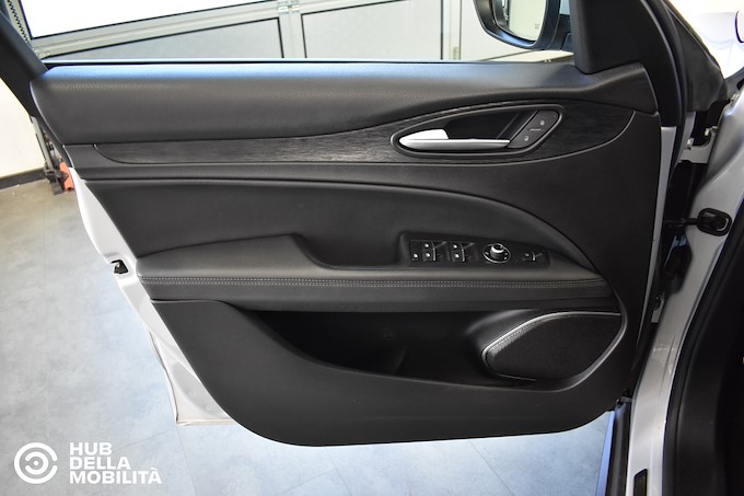 ALFA ROMEO Stelvio 2.2 Turbodiesel 190 CV AT8 Q4 Super Business