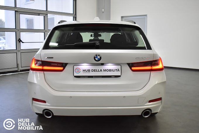 BMW 320d 48V xDrive Touring