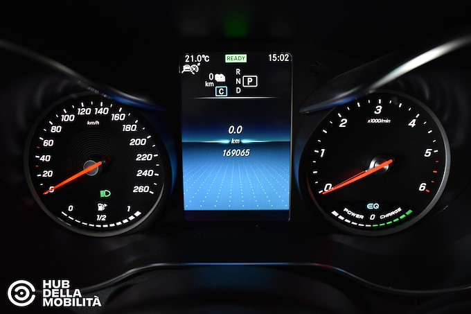 MERCEDES-BENZ GLC 300 de 4Matic EQ-Power Business