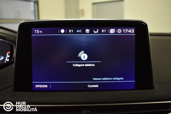 PEUGEOT 5008 BlueHDi 130 S&S EAT8 Business