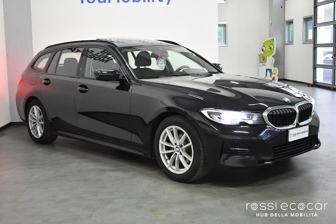 BMW 320d 48V Touring Business Advantage