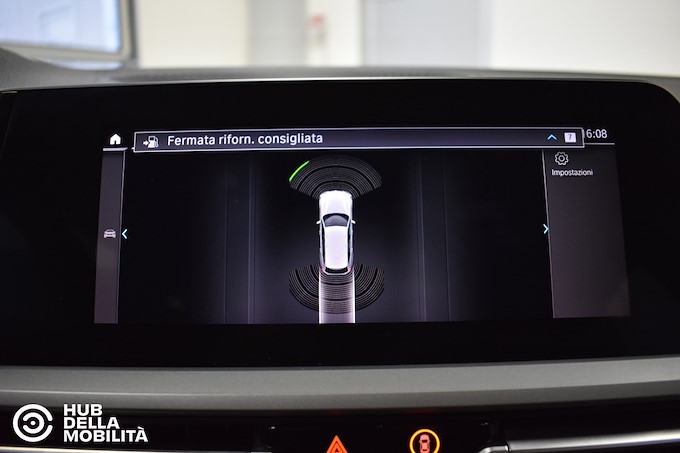 BMW 330e xDrive Touring Business Advantage