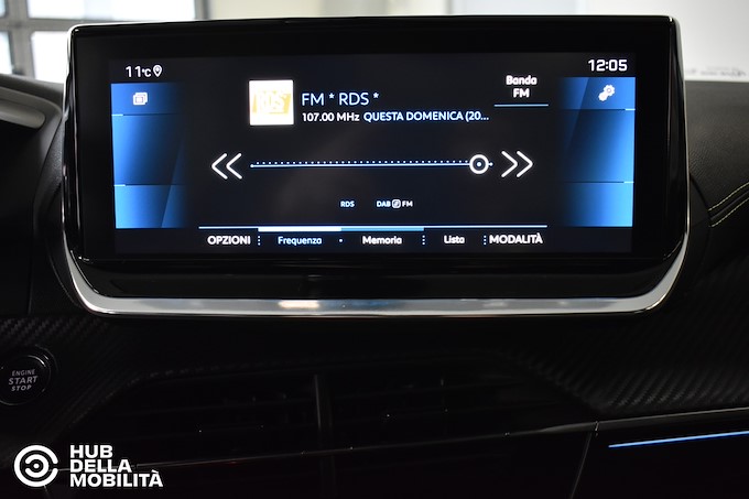 PEUGEOT 2008 BlueHDi 110 S&S GT