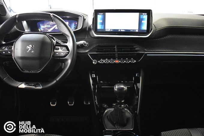 PEUGEOT 2008 BlueHDi 110 S&S GT