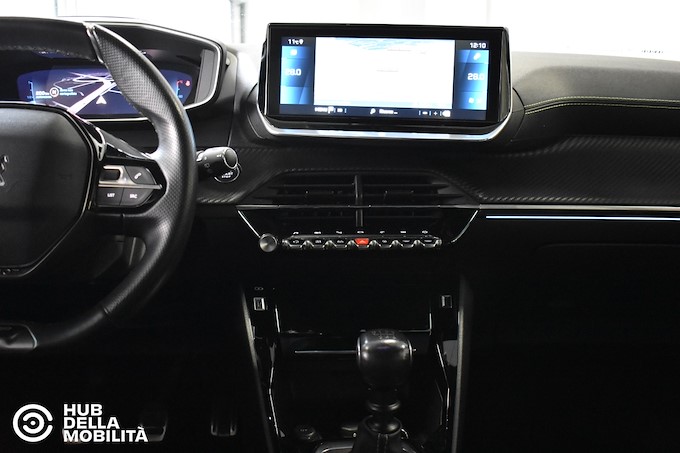 PEUGEOT 2008 BlueHDi 110 S&S GT