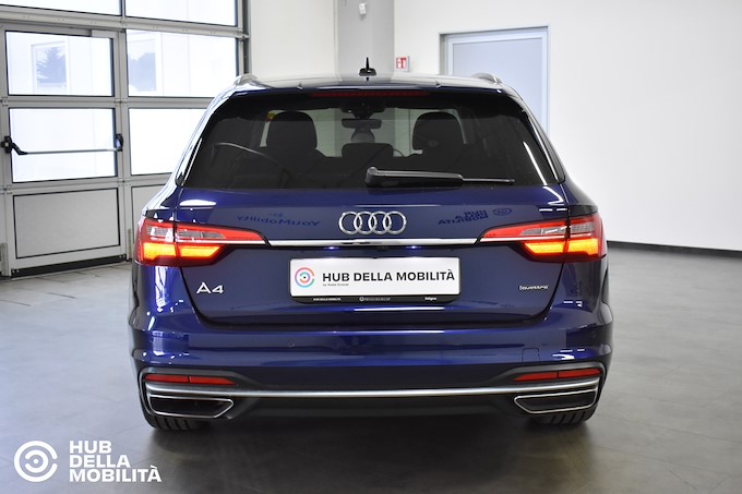 AUDI A4 Avant 40 TDI quattro S tronic Business Advanced