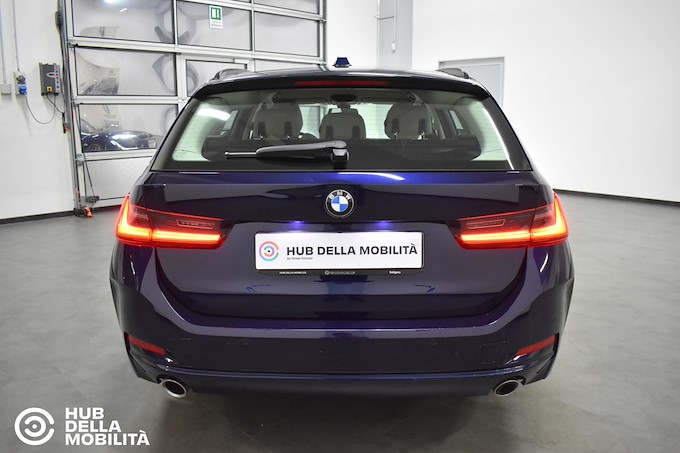 BMW 318d 48V Touring