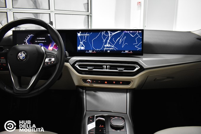 BMW 318d 48V Touring