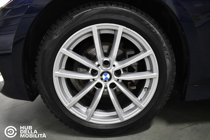 BMW 318d 48V Touring