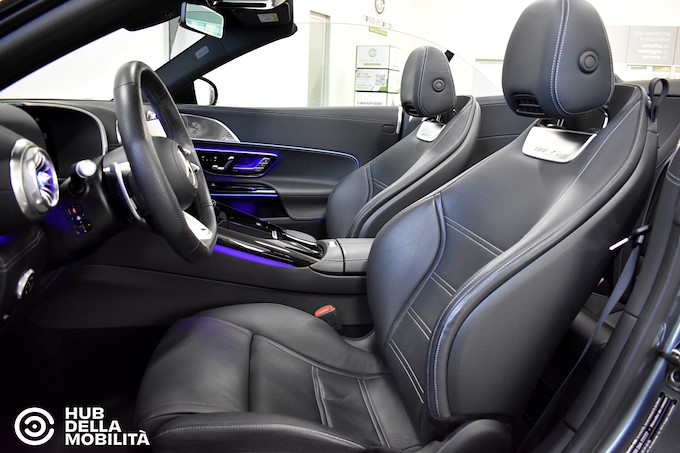 MERCEDES-BENZ SL 43 AMG Premium