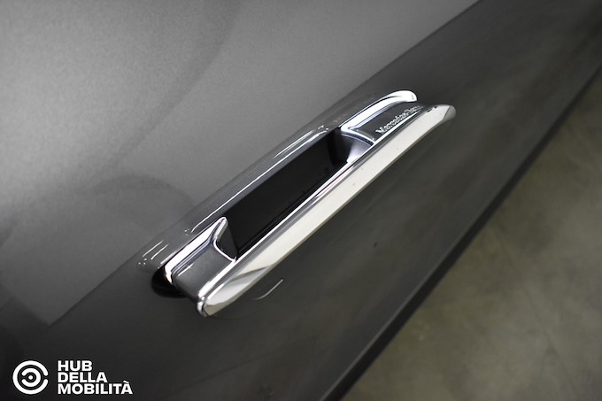 MERCEDES-BENZ SL 43 AMG Premium