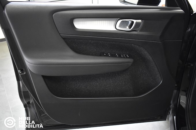 VOLVO XC40 D3 AWD Geartronic Business