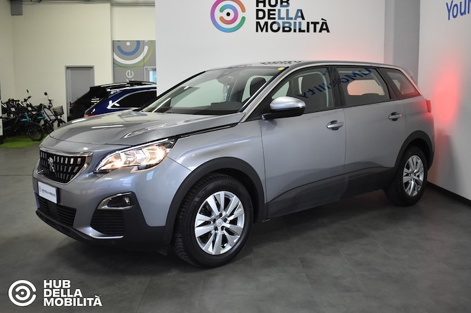 PEUGEOT 5008 BlueHDi 130 S&S EAT8 Business