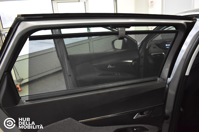 PEUGEOT 5008 BlueHDi 130 S&S EAT8 Business