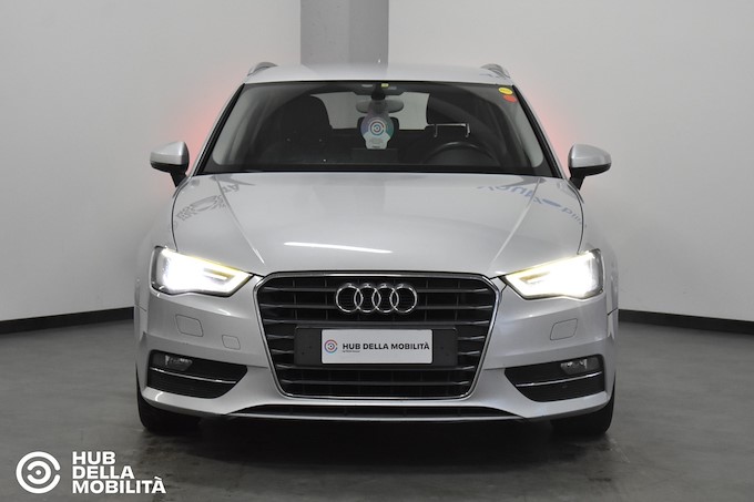 AUDI A3 SPB 1.6 TDI 105 CV CR Ambiente