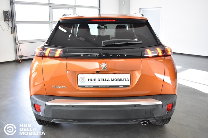 PEUGEOT 2008 BlueHDi 130 S&S EAT8 Allure