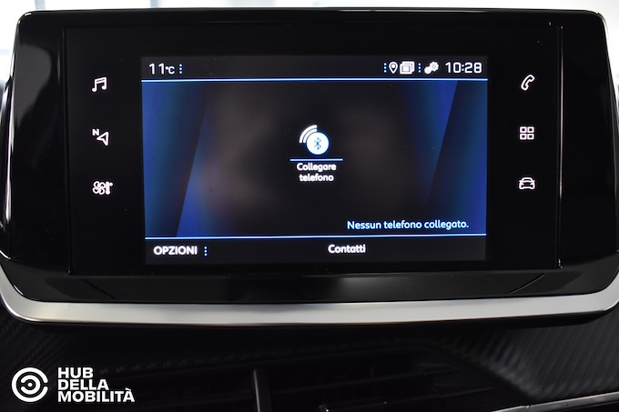 PEUGEOT 2008 BlueHDi 130 S&S EAT8 Allure