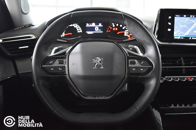 PEUGEOT 2008 BlueHDi 130 S&S EAT8 Allure