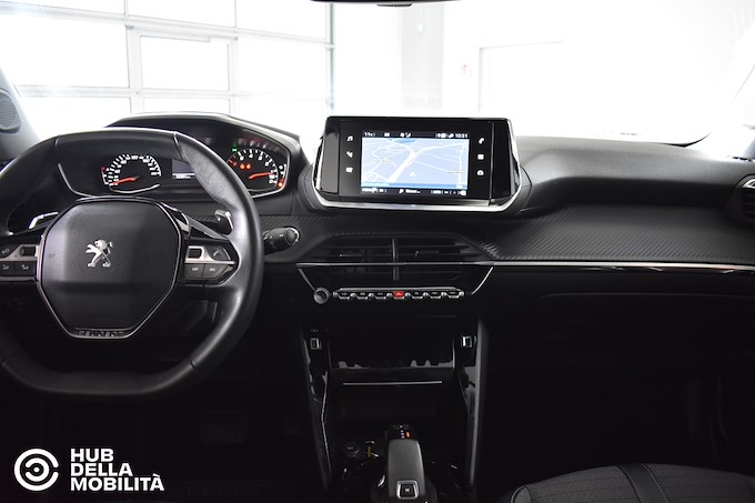 PEUGEOT 2008 BlueHDi 130 S&S EAT8 Allure