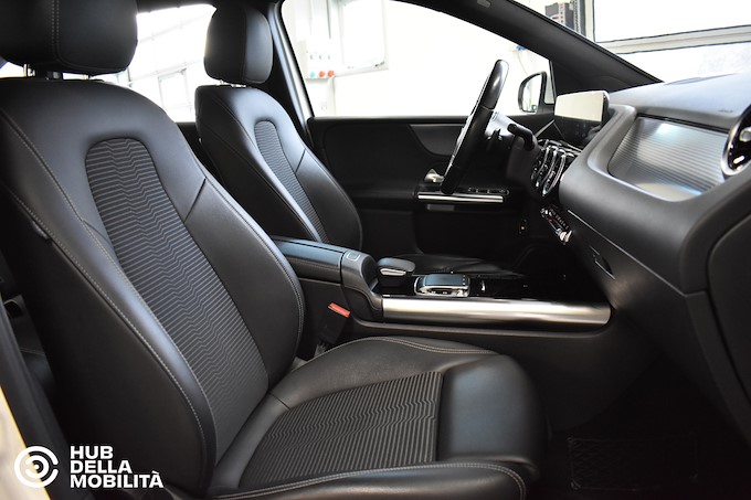 MERCEDES-BENZ B 180 d Automatic Sport Plus