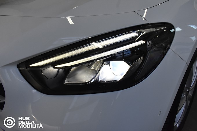 MERCEDES-BENZ B 180 d Automatic Sport Plus