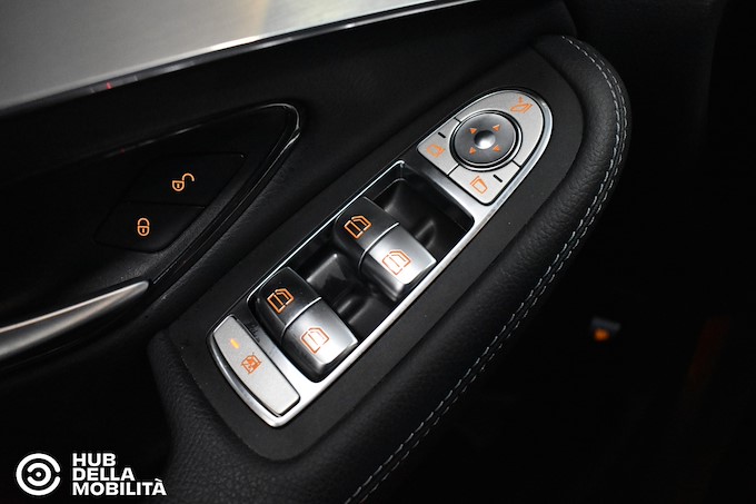 MERCEDES-BENZ GLC 300 de 4Matic Plug-in hybrid Coupé Premium