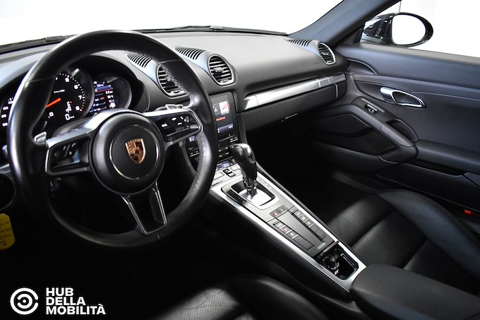 PORSCHE 718 Cayman 2.0