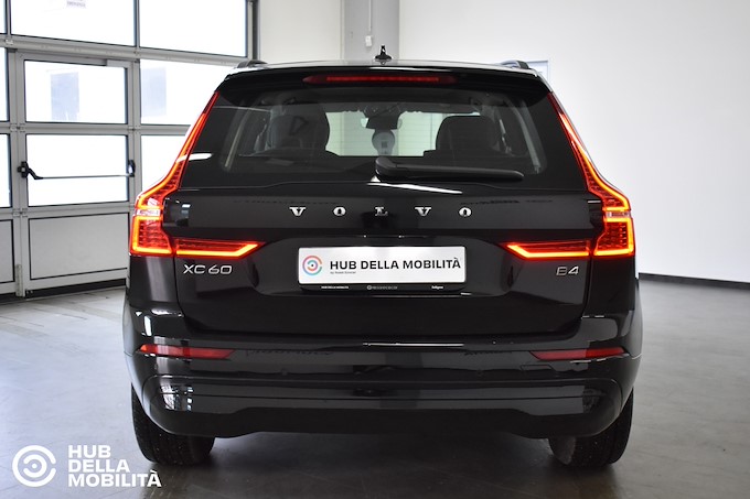 VOLVO XC60 B4 (d) automatico Core