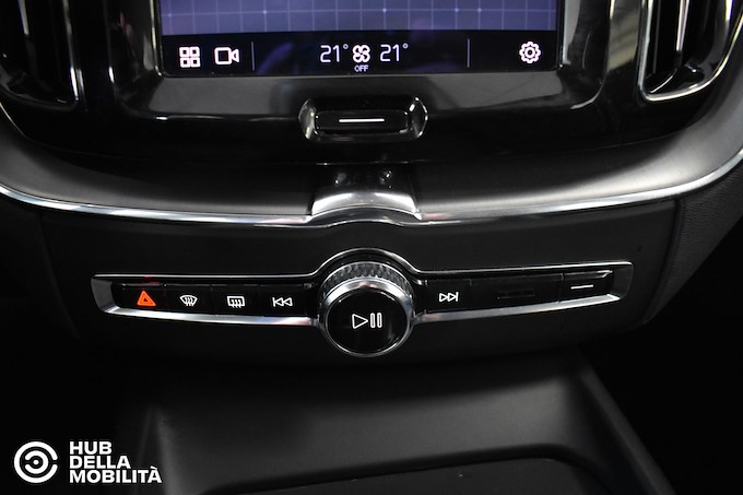 VOLVO XC60 B4 (d) automatico Core