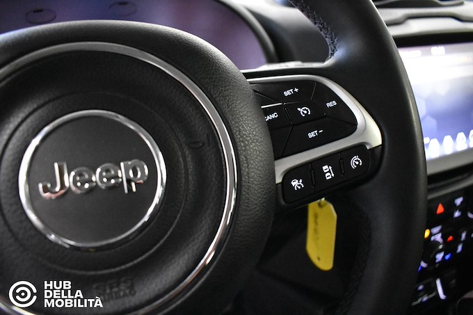 JEEP Renegade 1.5 Turbo T4 MHEV Limited DDCT