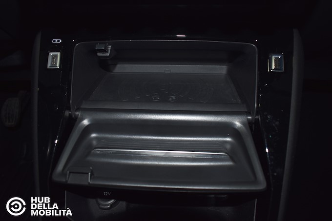 PEUGEOT 2008 PureTech 100 S&S Allure Navi Pack