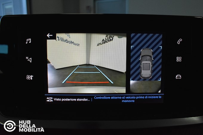 PEUGEOT 2008 PureTech 100 S&S Allure Navi Pack