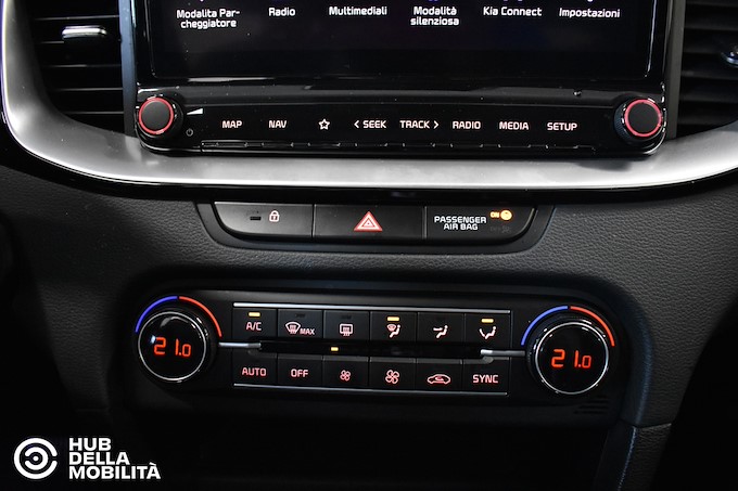 KIA Xceed 1.6 CRDi 136 CV MHEV DCT Business