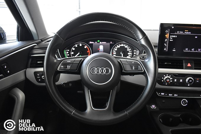 AUDI A4 Avant 40 g-tron S tronic