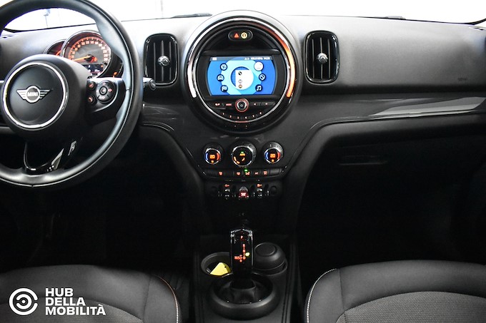 MINI Mini 2.0 Cooper D Business Countryman Automatica