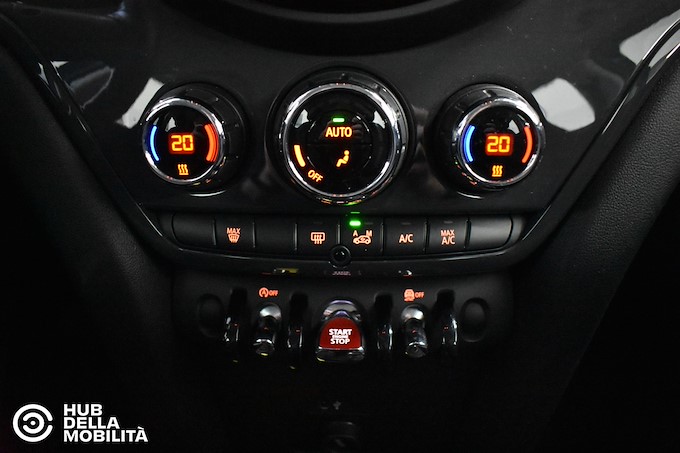 MINI Mini 2.0 Cooper D Business Countryman Automatica