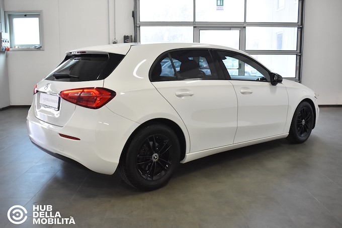 MERCEDES-BENZ A 160 d Business