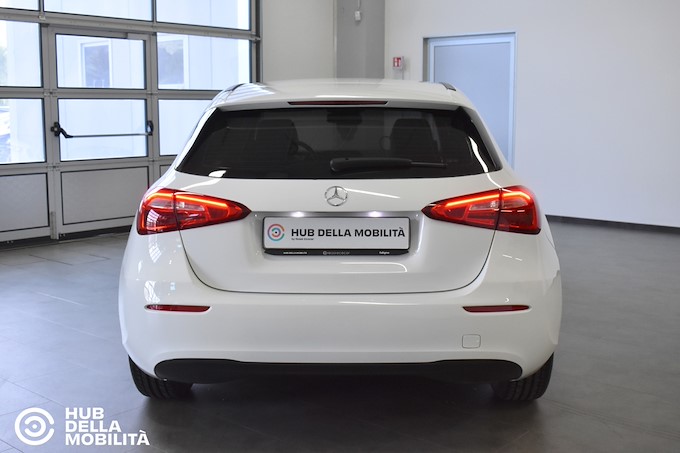 MERCEDES-BENZ A 160 d Business