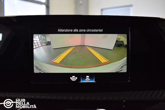 MERCEDES-BENZ A 160 d Business