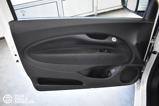FIAT 500e Berlina 23,8 kWh