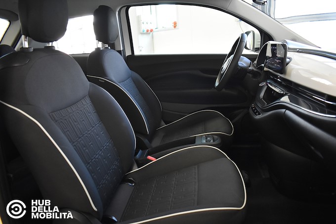 FIAT 500e Berlina 23,8 kWh