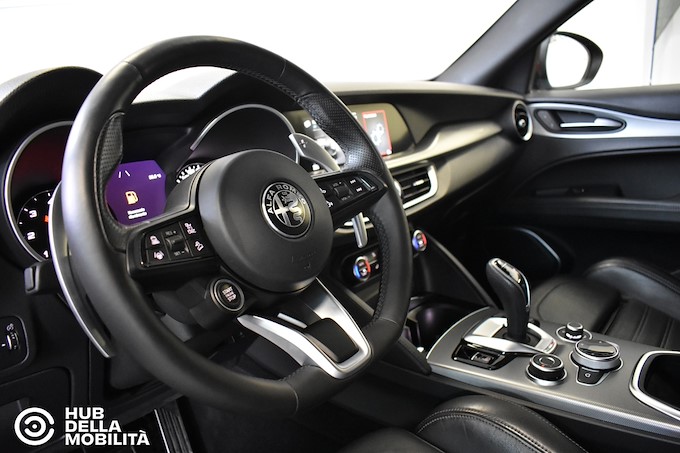 ALFA ROMEO Stelvio 2.2 Turbodiesel 190 CV AT8 Q4 Sprint