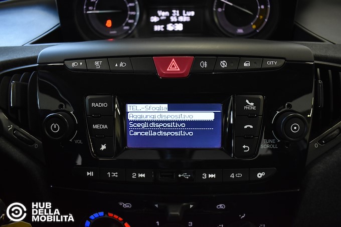 LANCIA Ypsilon 1.0 FireFly 5 porte S&S Hybrid Silver Plus